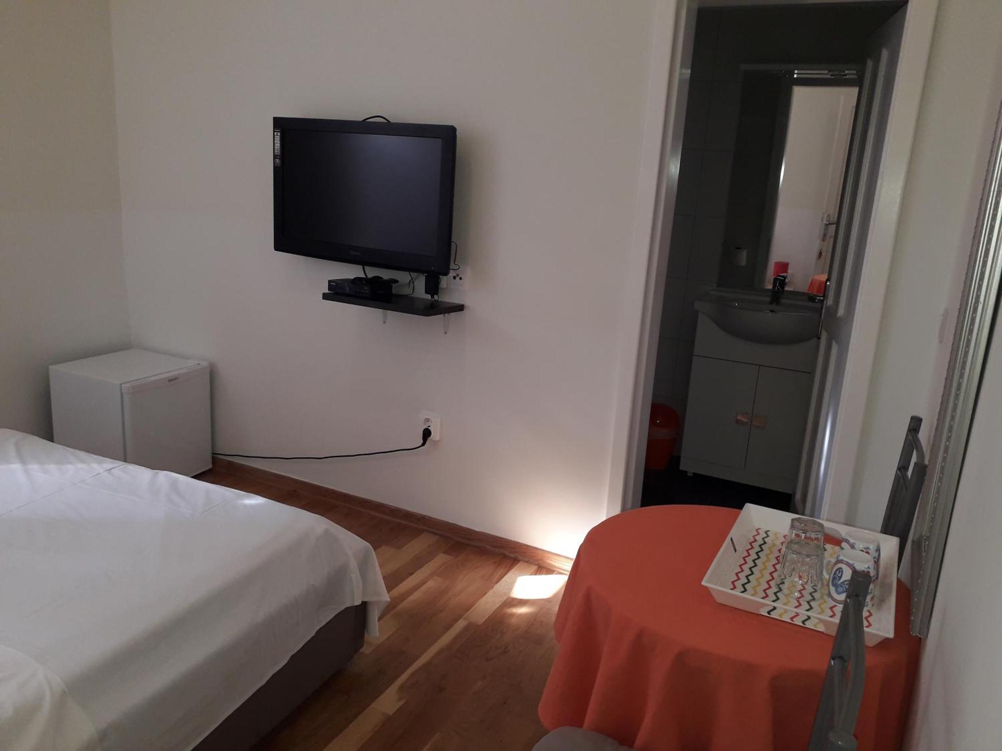 Appartement Studio On Main Pedestrian Street à Pula Extérieur photo