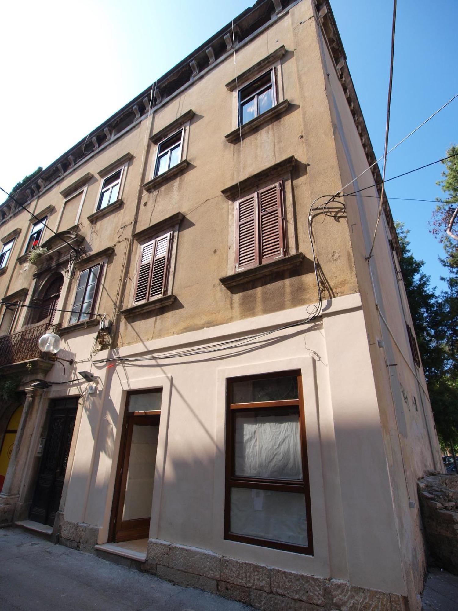 Appartement Studio On Main Pedestrian Street à Pula Chambre photo